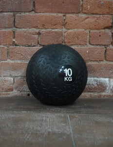 fitness store 10 kg black slam ball
