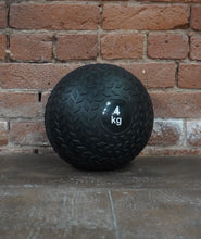 Load image into Gallery viewer, fitness store 4 kg black slam ball
